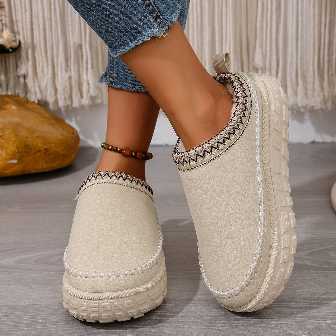 Damen bequeme Slip-On Clogs mit modischem Design und hochwertiger Sohle R&B