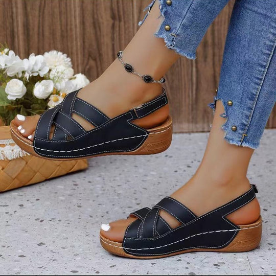 Damen Komfortable Wedge-Pantoletten mit verstellbaren Riemen R&B