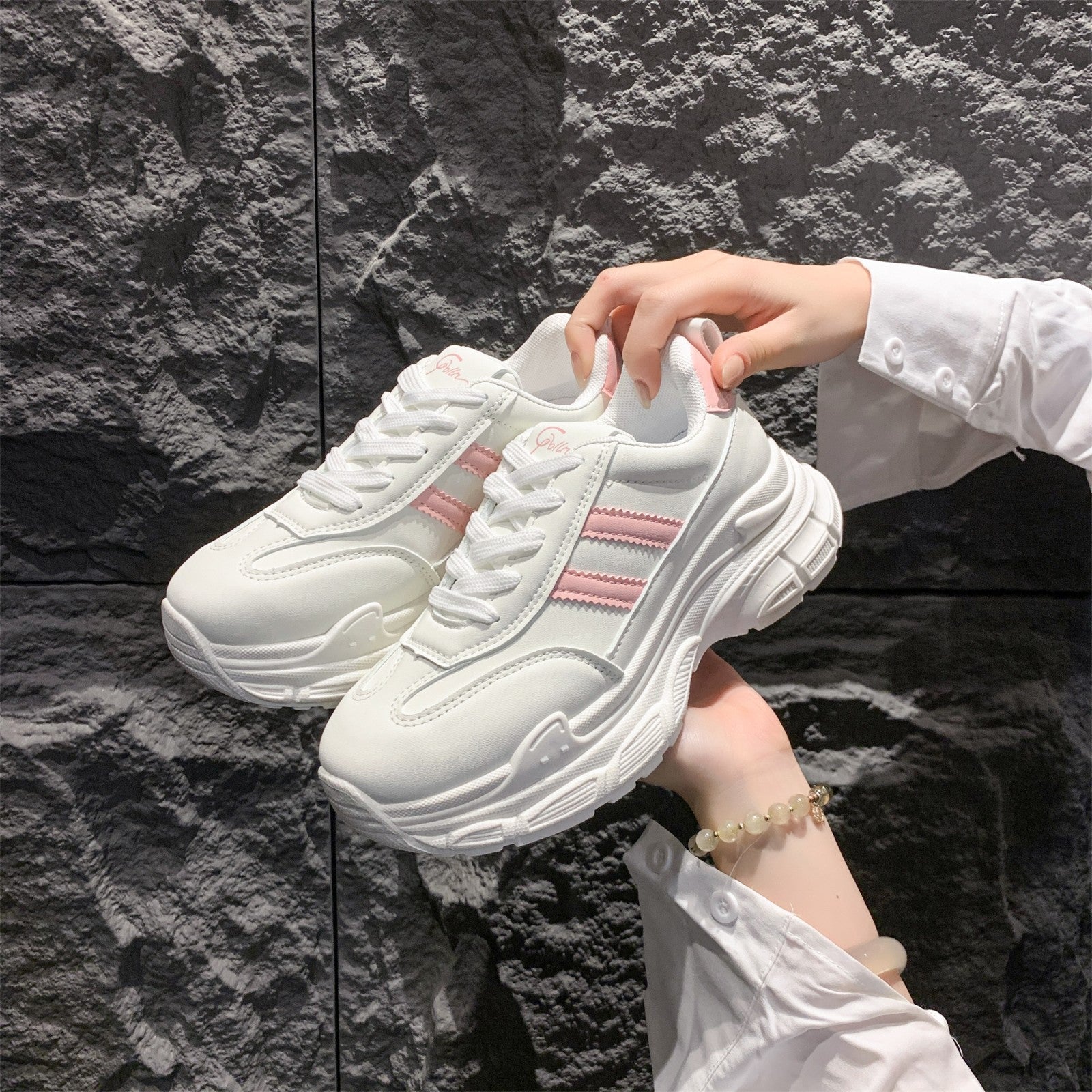 Damen Sportliche Sneakers mit dämpfender Sohle und modischen Akzenten