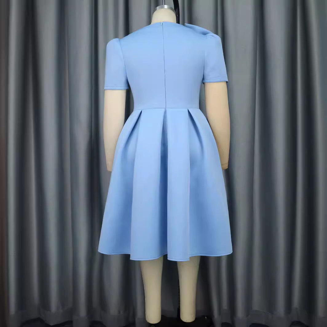 Damen Cocktailkleid mit kunstvollem Schleifenakzent und taillierter Silhouette R&B