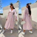 Damen Maxi-Kleid mit floralen Musterdetails und elegantem V-Ausschnitt R&B