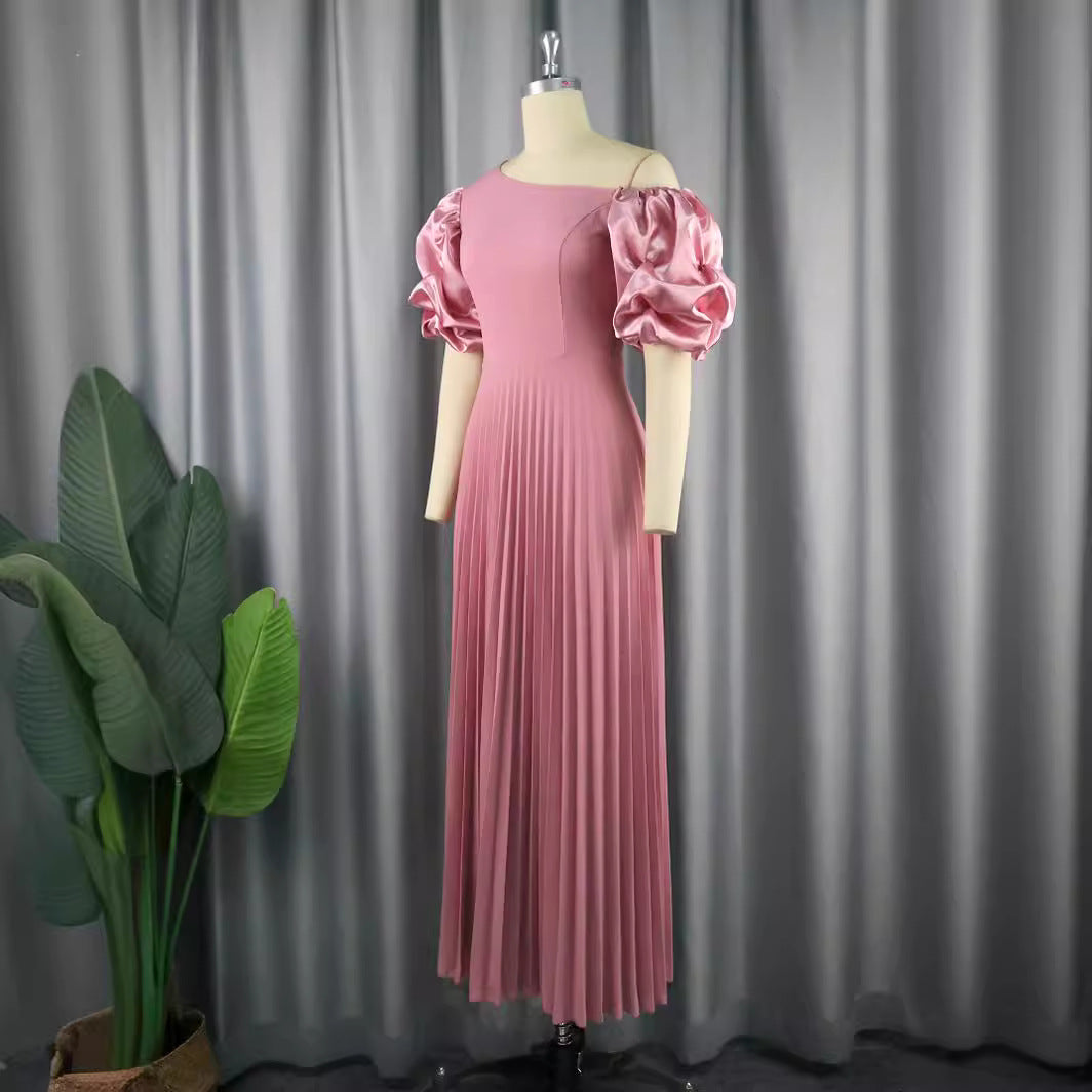 Damen Plissiertes Maxikleid mit asymmetrischem Oberteil und voluminösen Puffärmeln R&B
