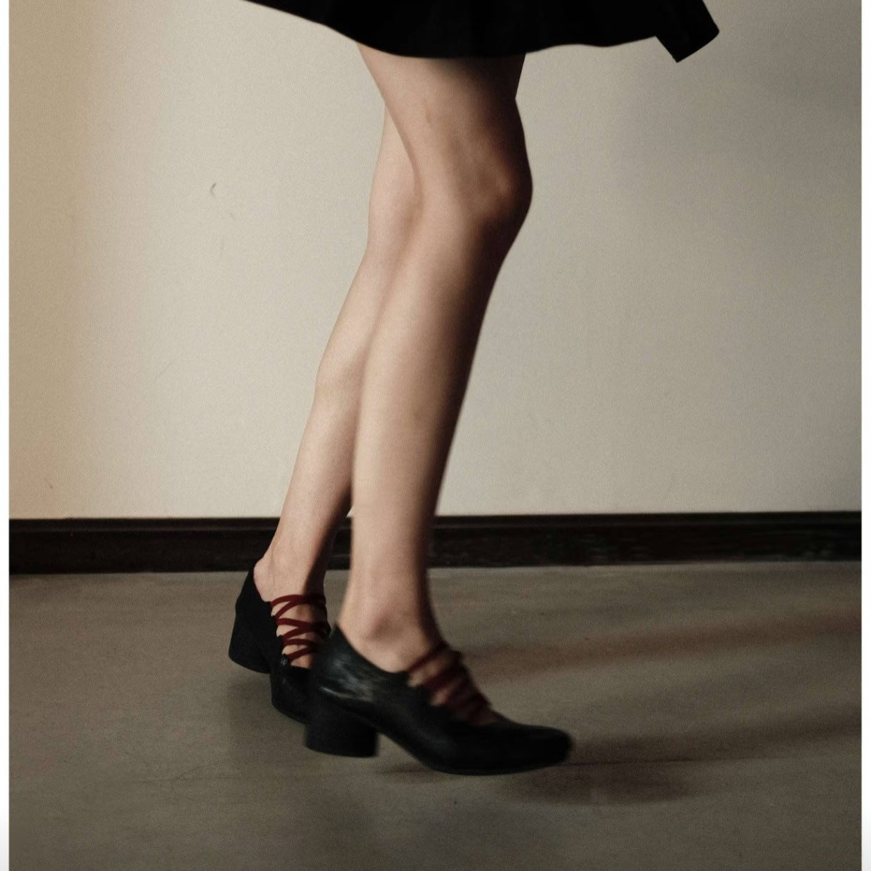 Damen Elegante Schnürschuhe mit ausgefallenem Design und hochkanntiger Zehenpartie