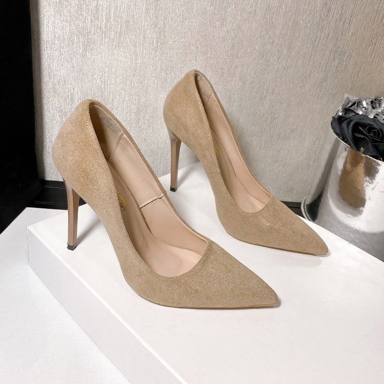 Damen elegante spitze Pumps mit feinem Veloursleder R&B