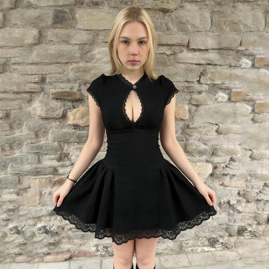 Damen Kleid mit romantischem Rüschensaum und zarten Spitzenakzenten R&B