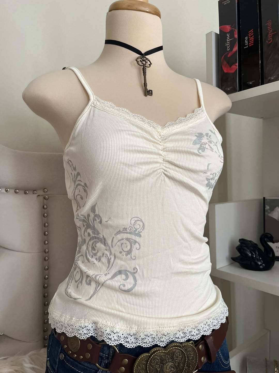 Damen Verspieltes Spaghetti-Träger Top mit Spitzendetails R&B