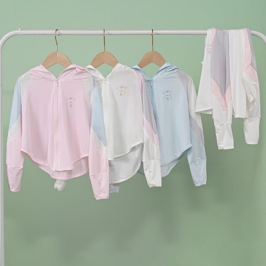 Unisex nan ultraleichte Kinder-Sonnenschutzjacke mit Kapuze, Reißverschluss, Meshfutter und Bärenstickerei  R&B