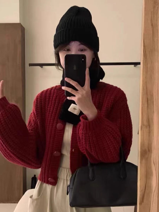 Damen Grobstrickcardigan mit voluminösen Ärmeln und großen Knöpfen R&B
