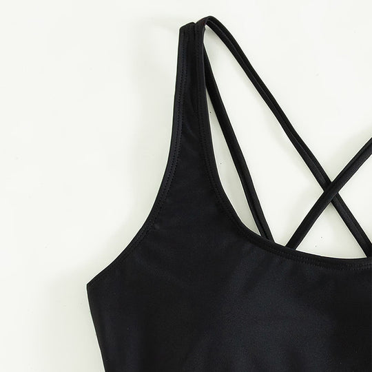 Damen Sport-Badeanzug mit elegantem Rückenschnitt R&B