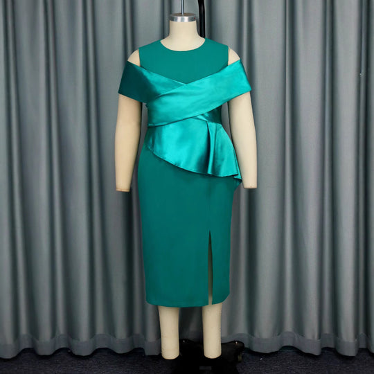 Damen Elegantes Wickelkleid mit asymmetrischem Saum und dekorativen Falten R&B
