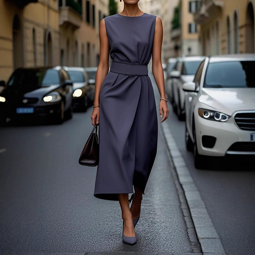 Damen Elegantes Maxikleid mit modernem Schnitt und feinen Plissée-Details R&B