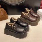 Damen Plattform Clogs mit luxuriösem Kunstfell-Innenfutter und stylischem Riemen R&B