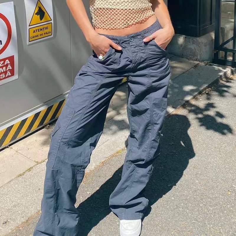Damen Cargo-Hose mit weitem Schnitt und praktischen Seitentaschen