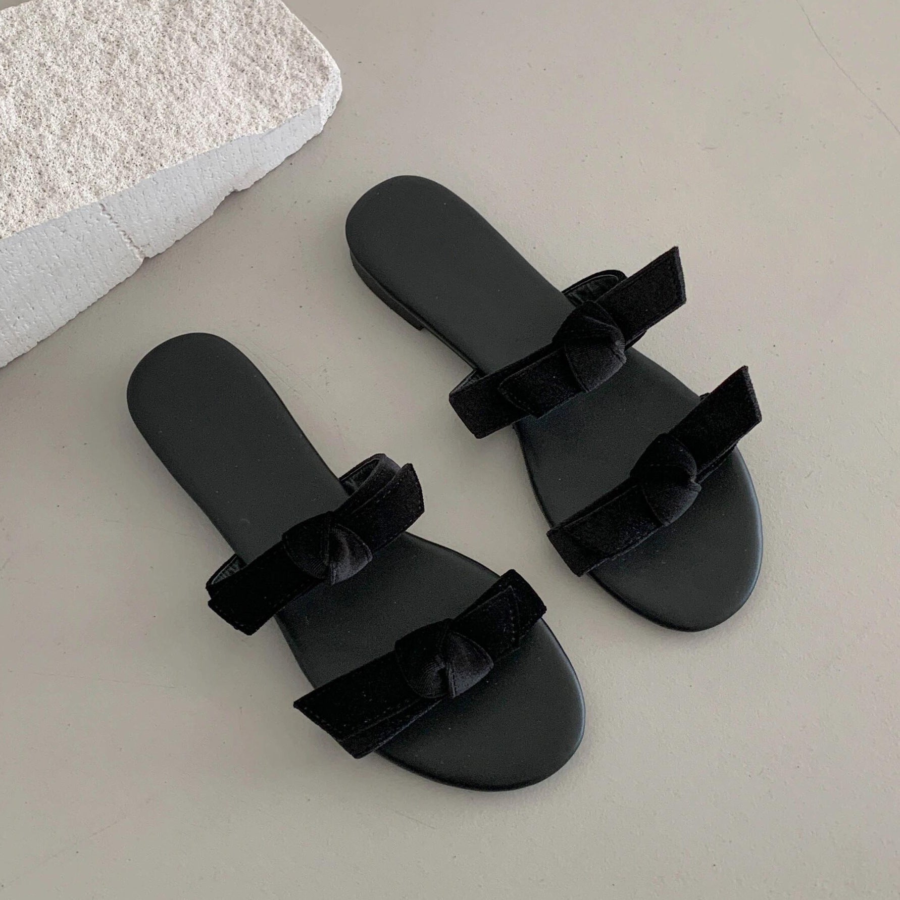 Damen stilvolle Slipper mit dekorativem Schleifendetail R&B