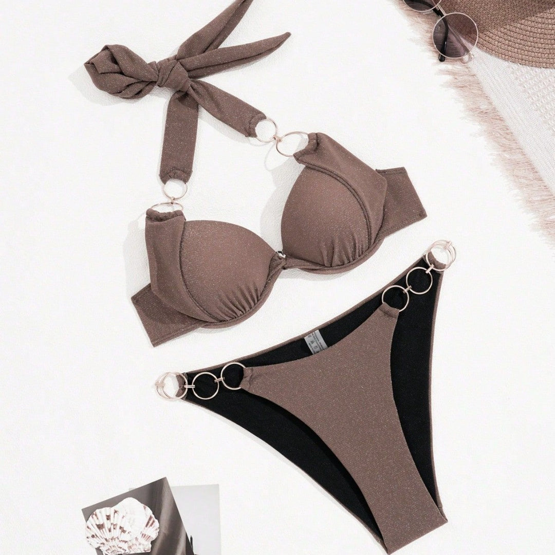 Damen Triangel-Bikini mit goldenen Ringakzenten R&B