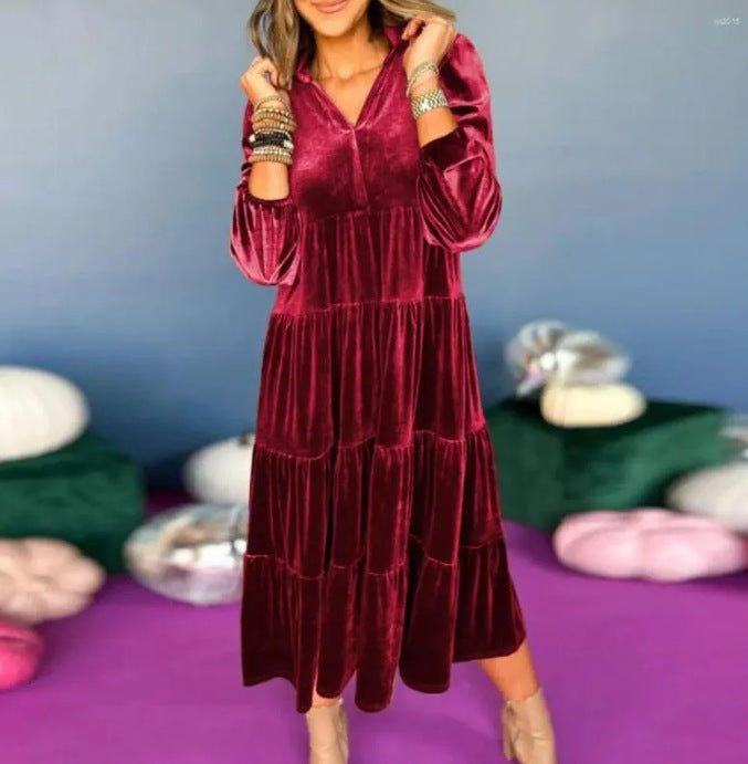 Damen elegantes Maxikleid aus samtigem Material mit großzügigen Rüschendetails R&B