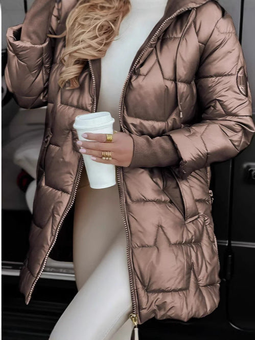 Damen modische und wärmende Steppjacke mit Kapuze R&B
