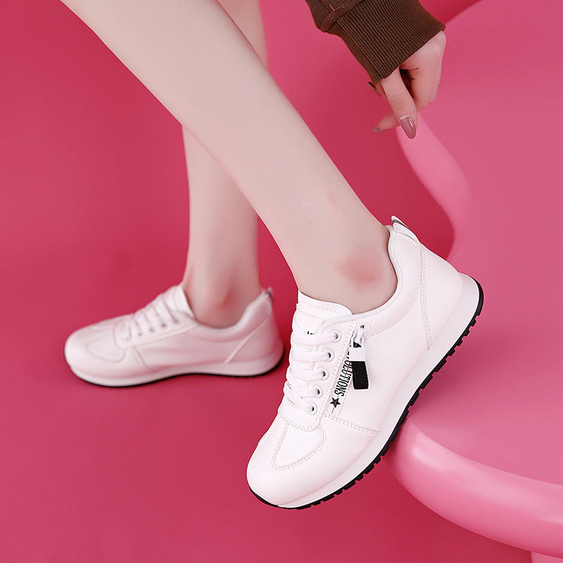 Damen Sneakers mit modernem Design und atmungsaktiver Obermaterialstruktur R&B