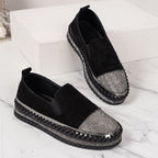 Damen Slip-On Sneakers mit schimmerndem Vorderbereich und modischem Plateau R&B