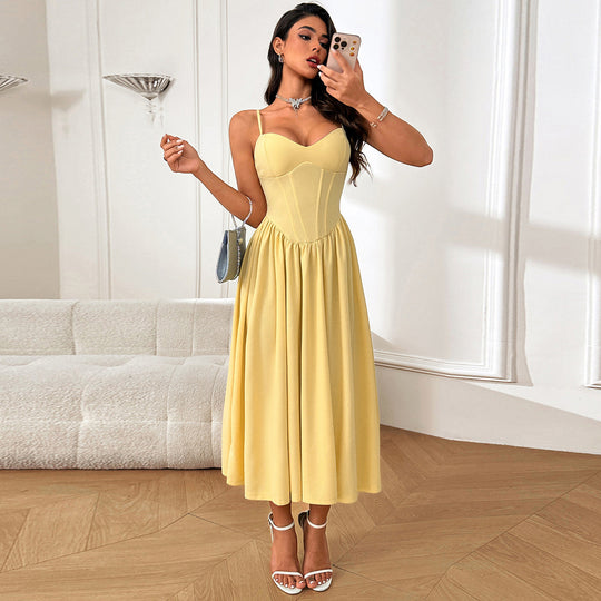 Damen elegantes Maxikleid mit taillierter Silhouette und feinen Trägern R&B