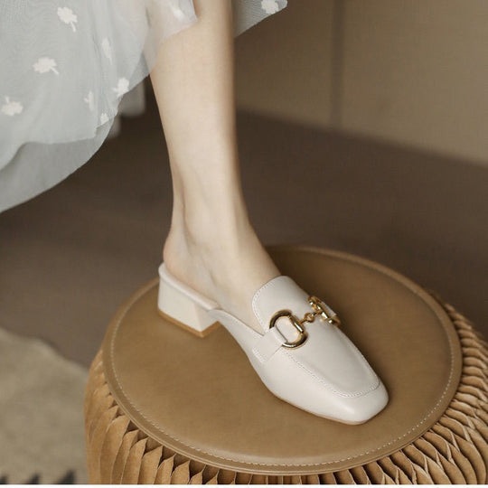 Damen Elegante und bequeme Mules mit geschlossenen Zehen und modischen Details R&B