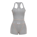 Damen Sportliches Set mit Racerback-Top und Shorts R&B