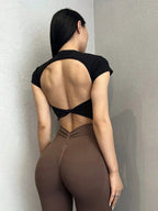 Damen Crop-Top mit kreativem Rückendesign und figurbetonender Passform R&B