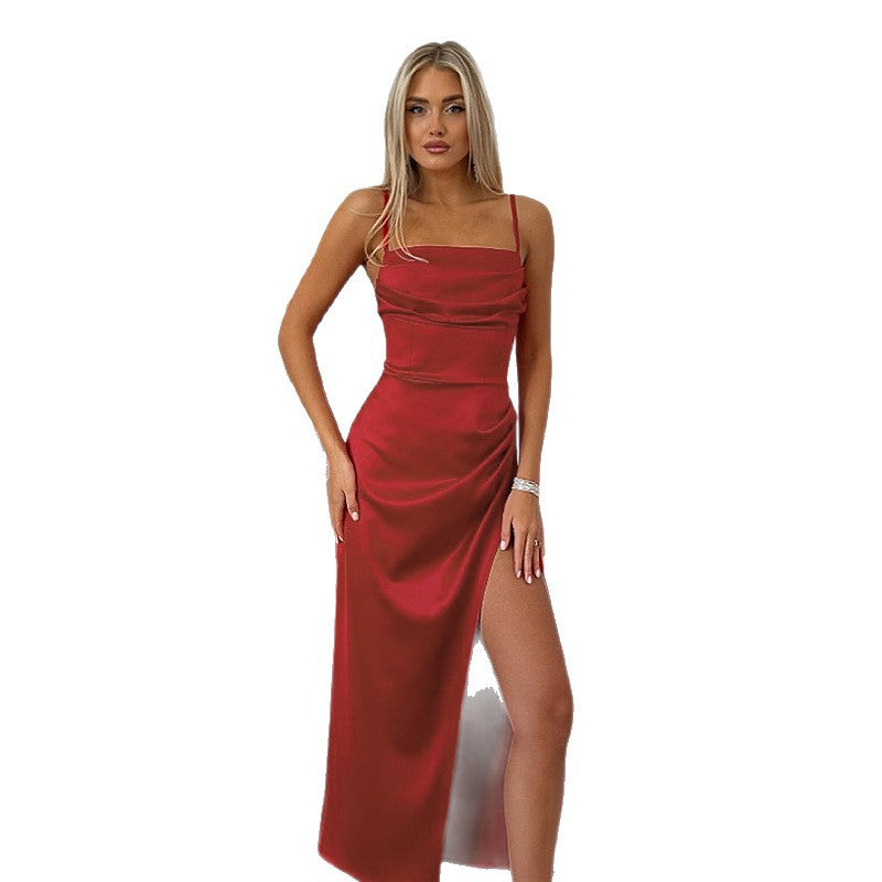 Damen Elegantes Maxikleid mit sensualem Schlitz und feinen Trägern R&B