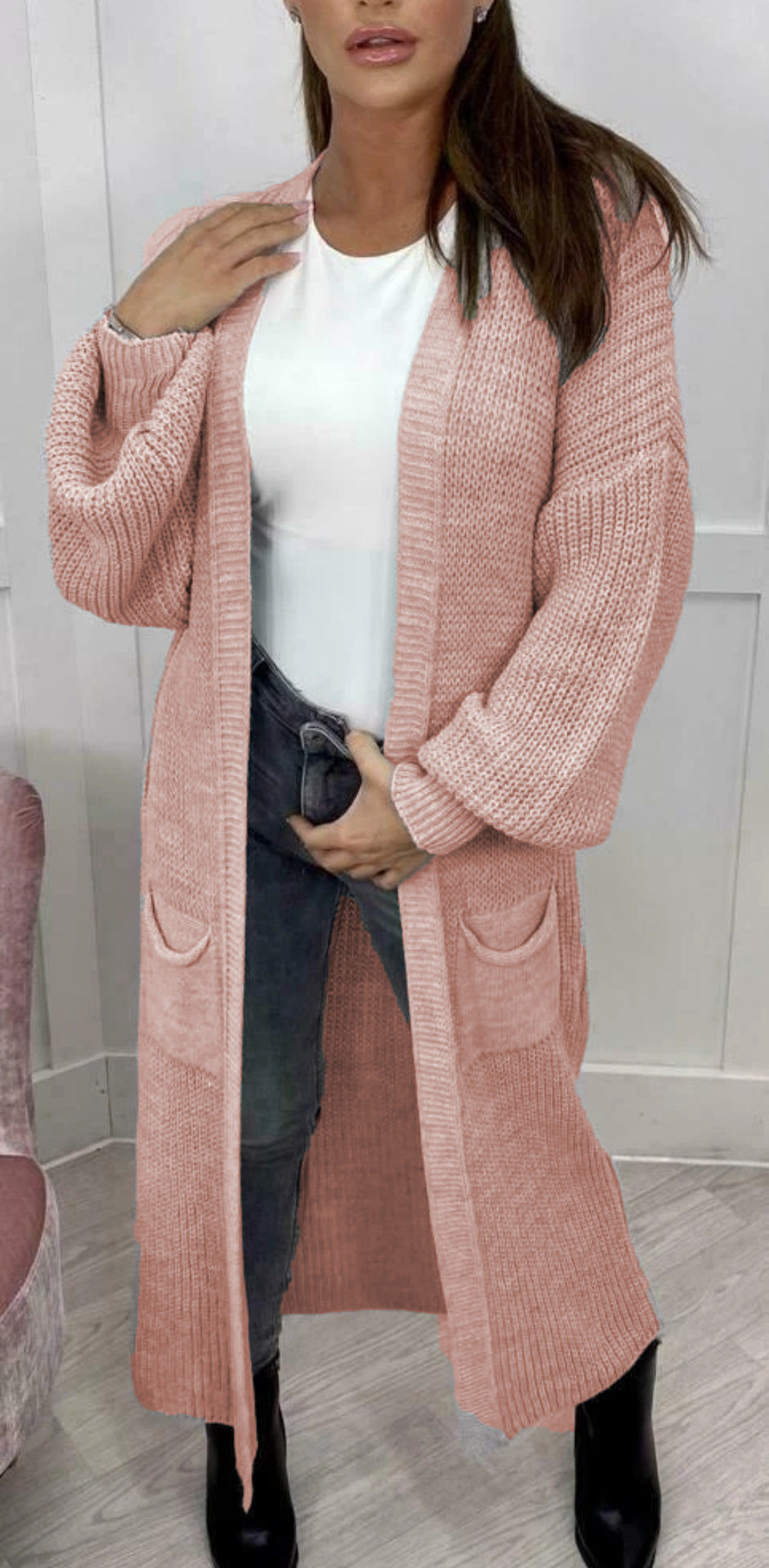 Damen Strickmantel mit tiefen Taschen und modernen Details R&B
