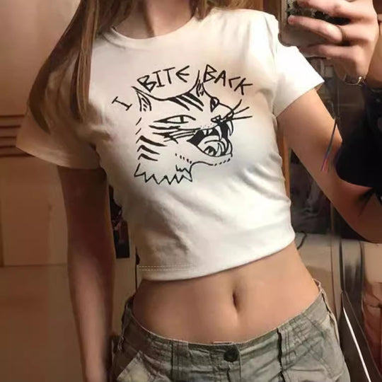 Damen Crop-T-Shirt mit kreativem Skelettdesign und inspirierendem Schriftzug R&B