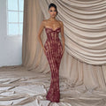 Damen Elegantes Spitzenabendkleid mit taillierter Silhouette und satinierter Unterlage R&B
