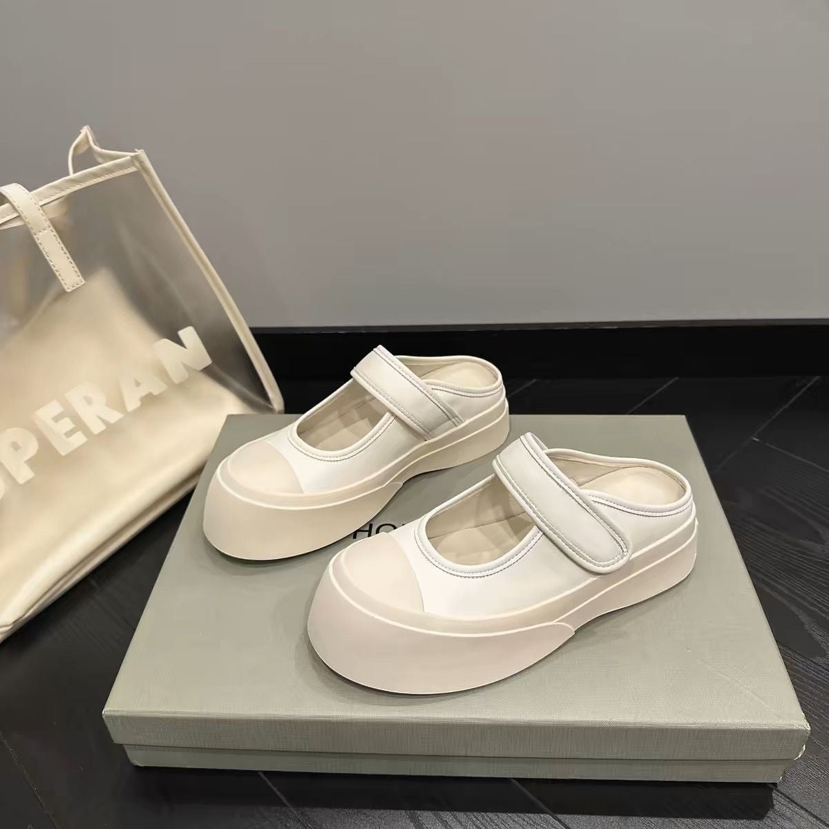 Damen Komfortable Slip-On Sneakers mit elastischem Riemen