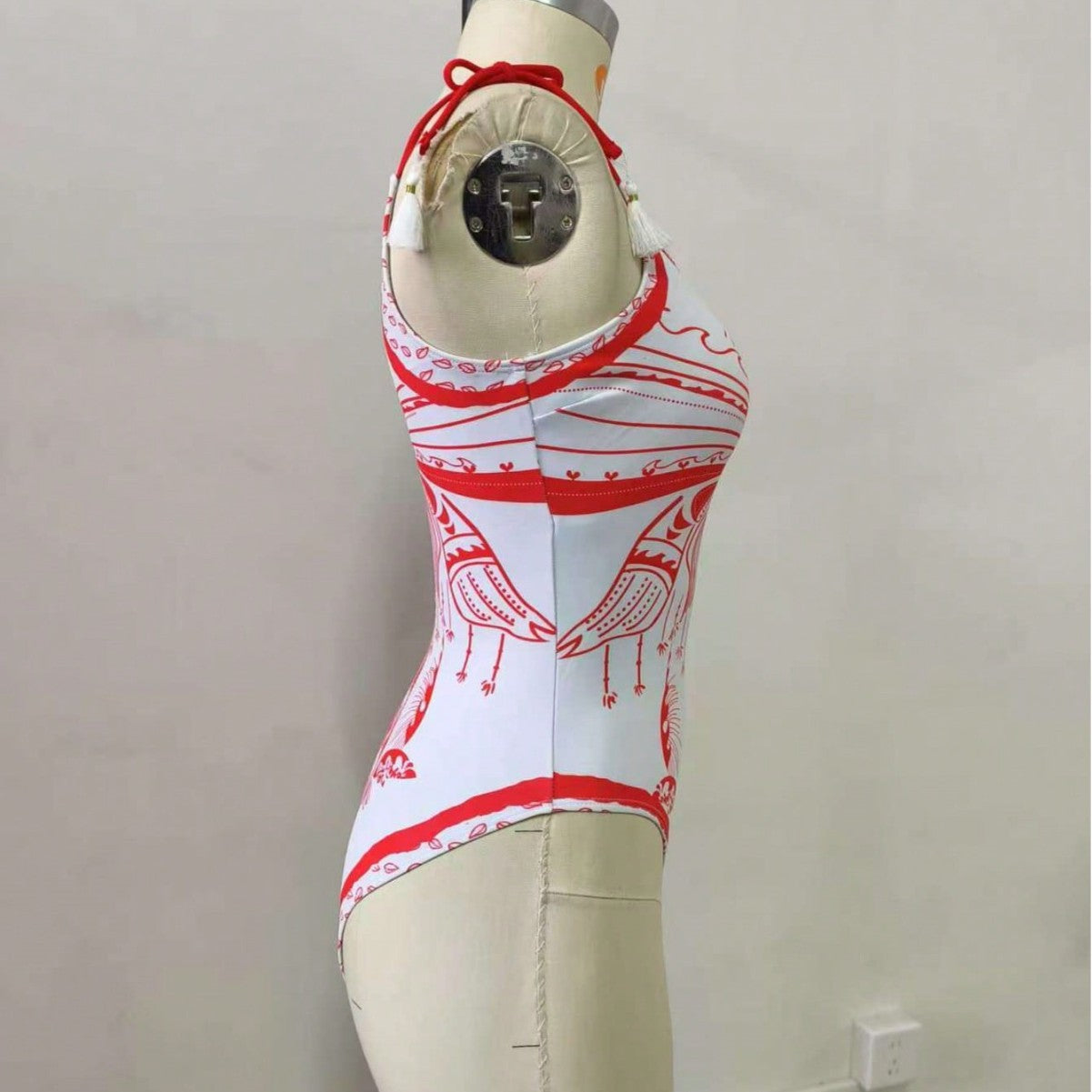 Damen Einseitiger Badeanzug mit verspieltem Design R&B