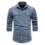 Herren Denim Hemdbluse mit zwei Brusttaschen und geschmackvollen Stickereien