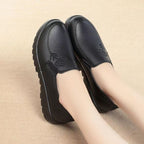 Damen Bequeme Slipper mit verspieltem Rosenmotiv