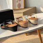 Damen Bequeme Wedgesandalen mit modischem Zehenstegdesign