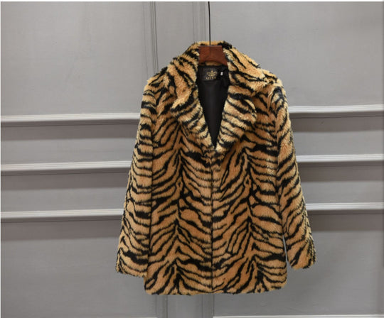 Damen Eleganter Kunstfellmantel im Tigerprint-Design R&B