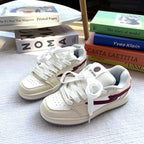 Damen Sportliche Sneaker mit atmungsaktiver Oberflächenstruktur und rutschfester Sohle