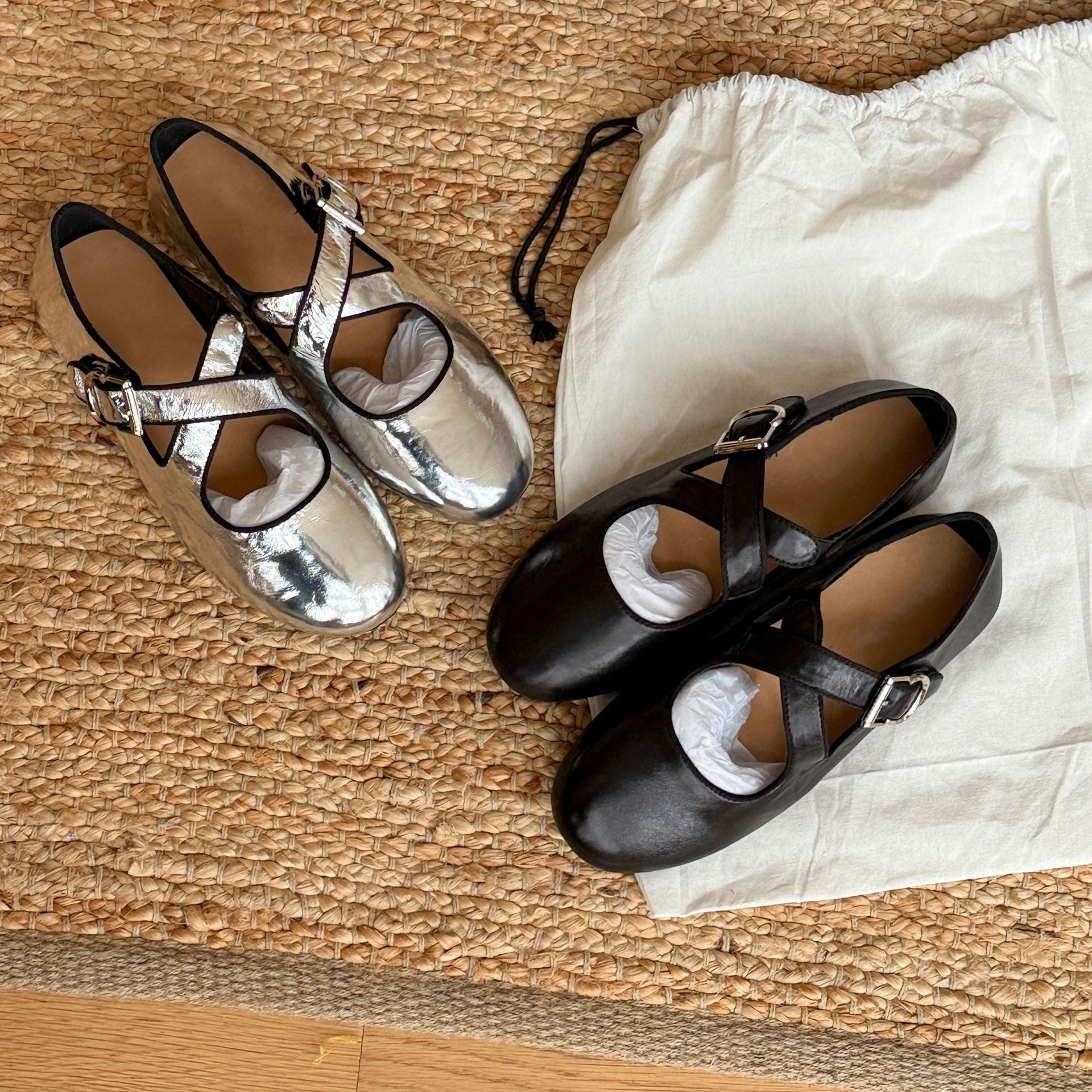 Damen Ballerinas mit verstellbarem Riemchen und komfortablem Fußbett R&B