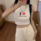 Damen Crop-Top mit auffälligem Schriftzug und körpernahem Schnitt R&B