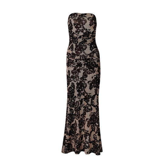 Damen Elegantes Spitzenkleid mit schmalem Schnitt und figurbetonter Silhouette R&B