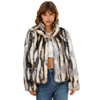 Damen Modische Kunstpelzjacke mit auffälligem ZR&Bra-Design R&B