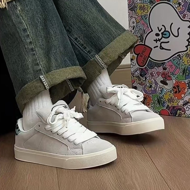 Damen Sneaker im sportlichen Retro-Design R&B
