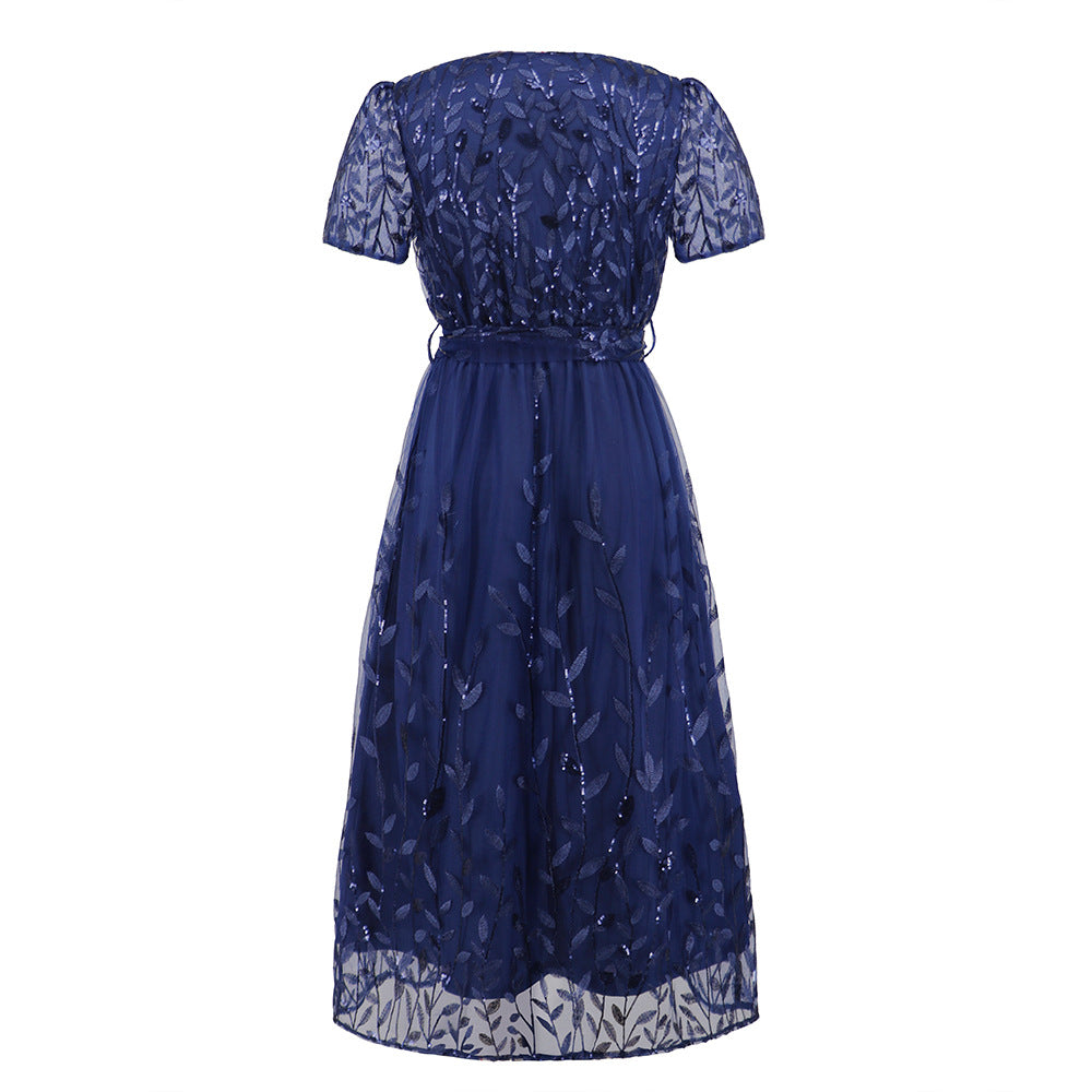 R&B | Kurzärmliges Kreuz V-Ausschnitt Gürtel Midi Kleid