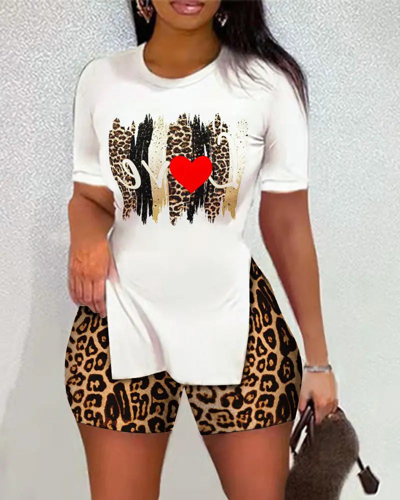 Damen T-Shirt und Shorts Set mit exklusivem Tierdruck R&B