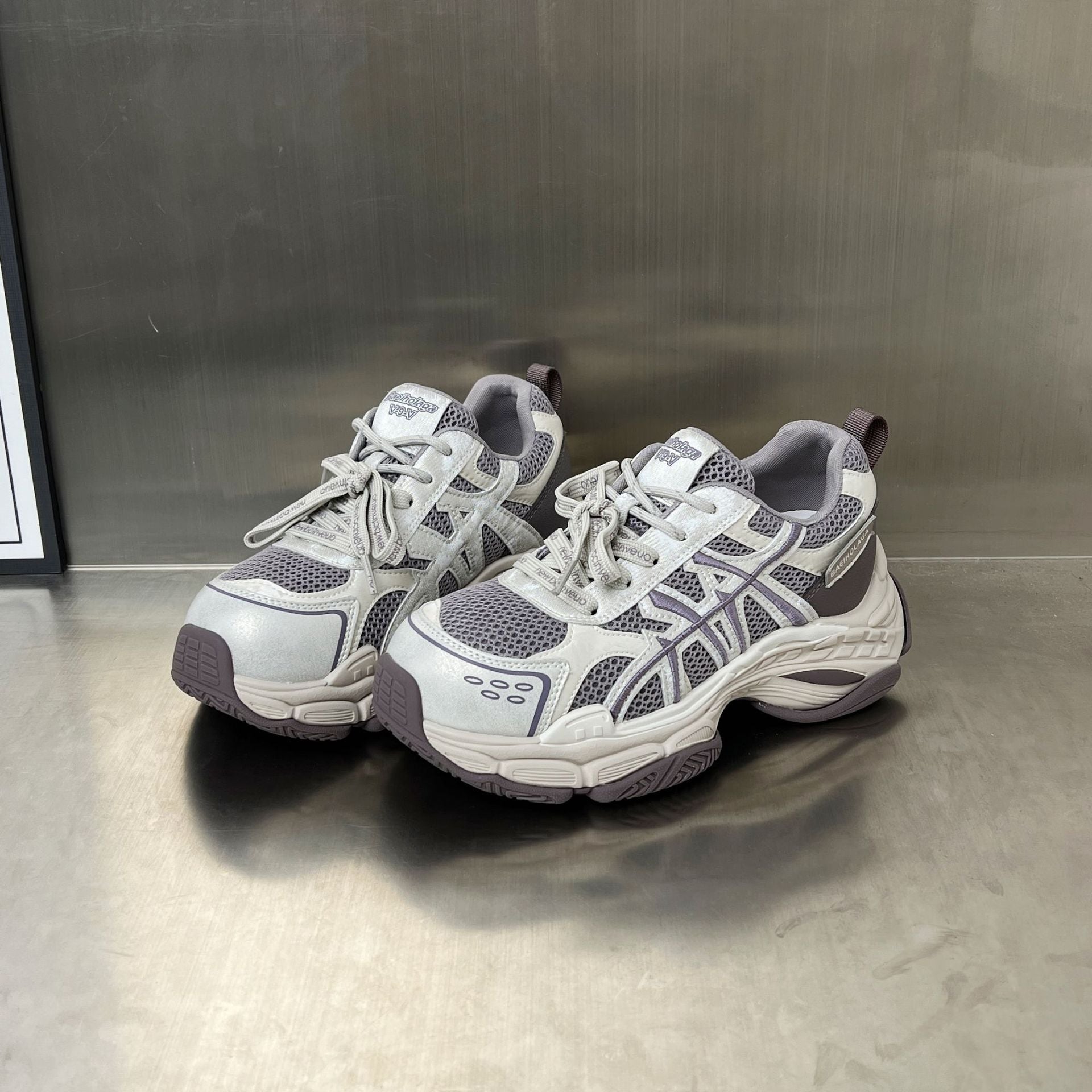 Damen Sportliche Sneakers mit verbesserter Dämpfung und atmungsaktiver Mesh-Konstruktion R&B
