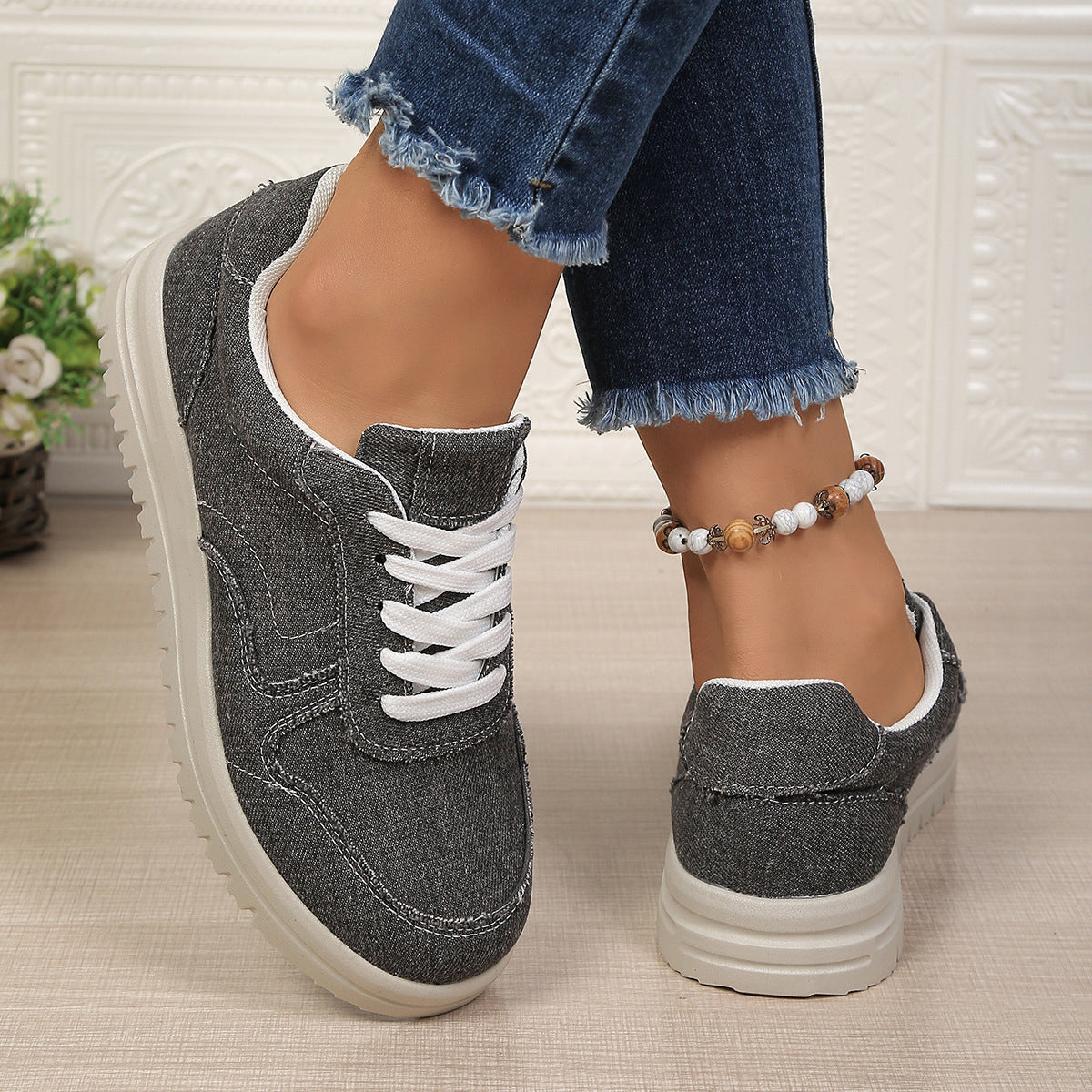 Damen Bequeme und trendige Sneakers mit strapazierfähigem Obermaterial und dämpfender Sohle R&B