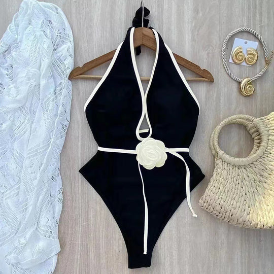 Damen Eleganter Badeanzug mit Hochgeschlossenem Ausschnitt und Blütenakzent R&B