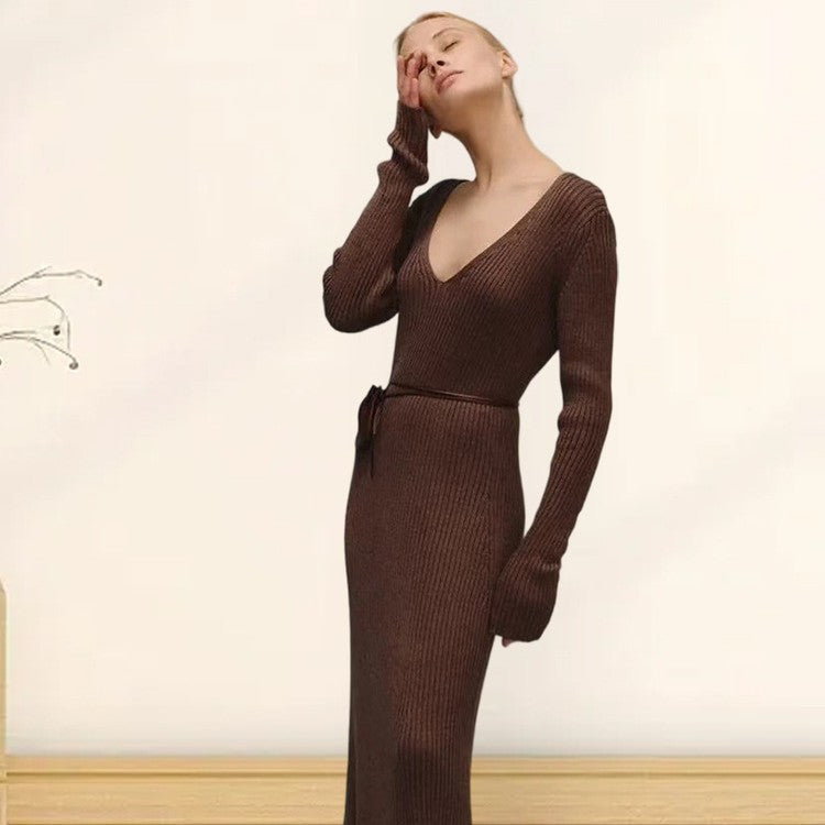 Damen Langarm-Strickkleid mit tiefem V-Ausschnitt und figurbetonter Silhouette R&B