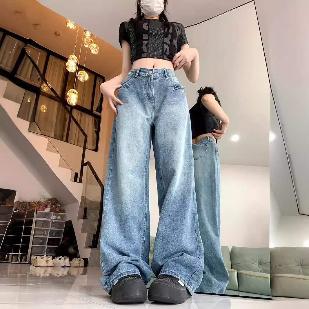 Damen weit geschnittene Mom-Jeans im Vintage-Look mit hohem Bund und modernen Details R&B